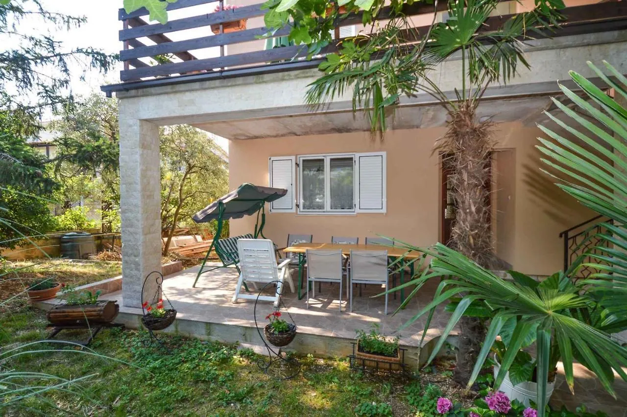 Apartment In Pula/Istrien 27825