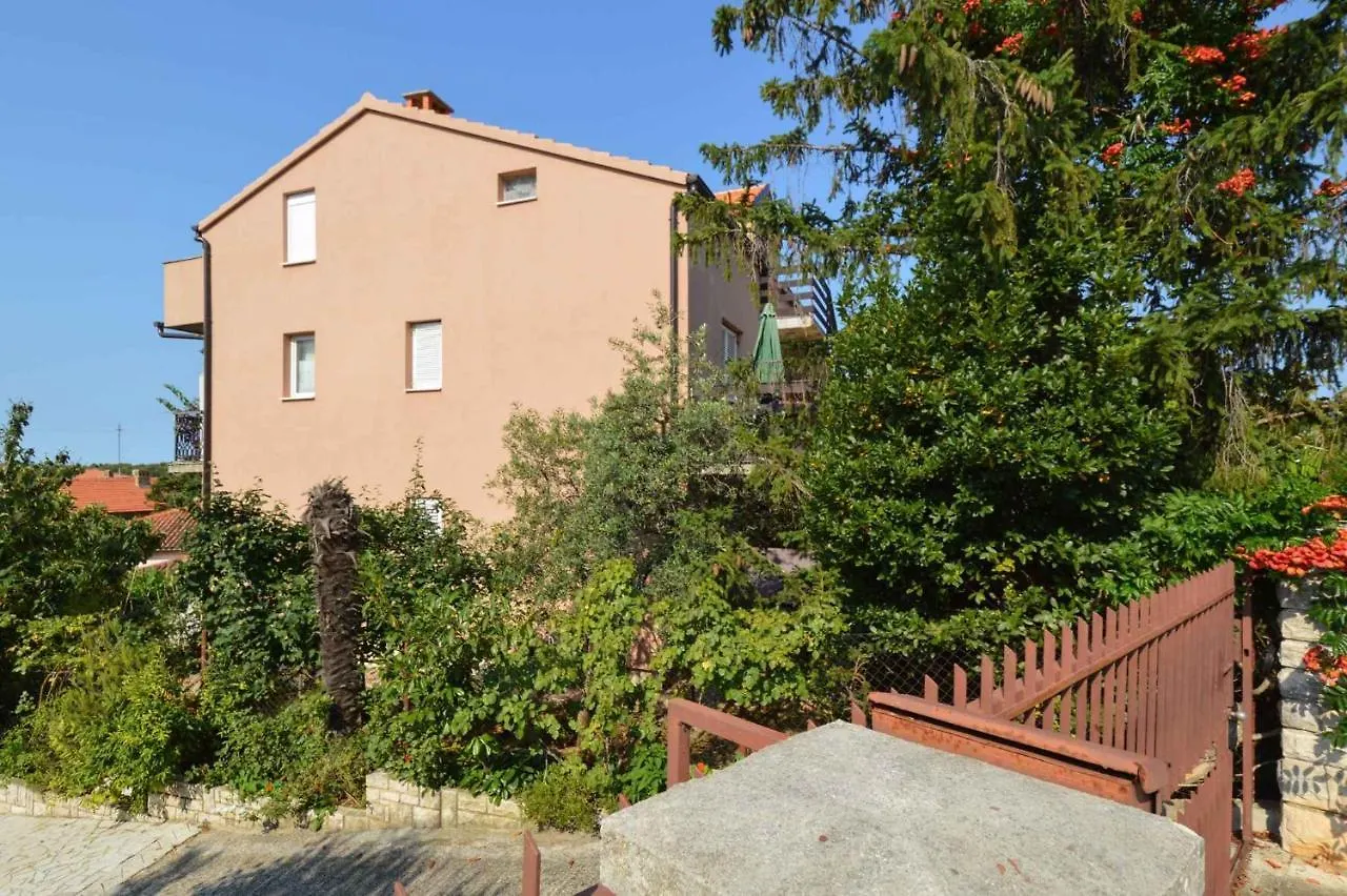 Apartment In Pula/Istrien 27825